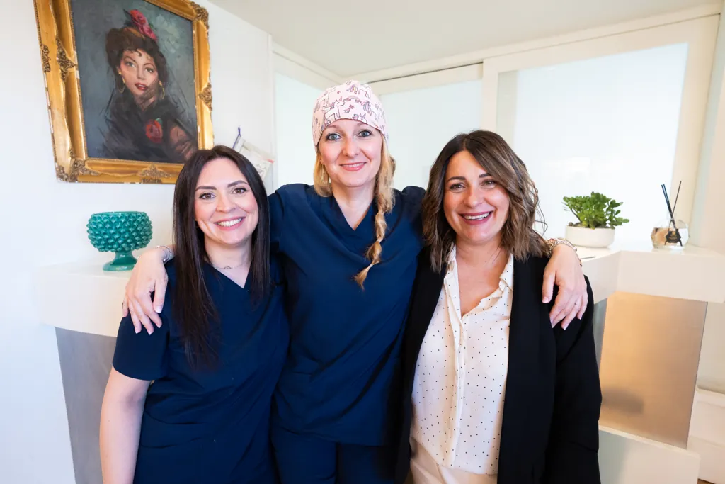 Le assistenti e la segreteria dello studio dentistico di Montecatini Terme